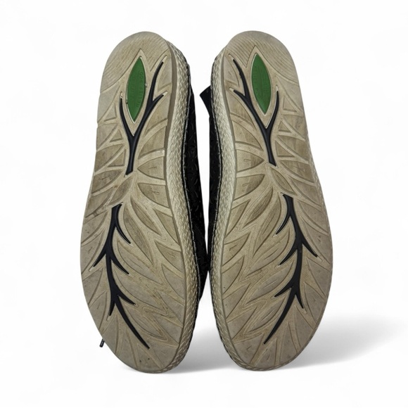 Earth Pax Oxfords Sneakers Shoes Black Perforated Suede Casual Lace Up Size 9 - Picture 7 of 9